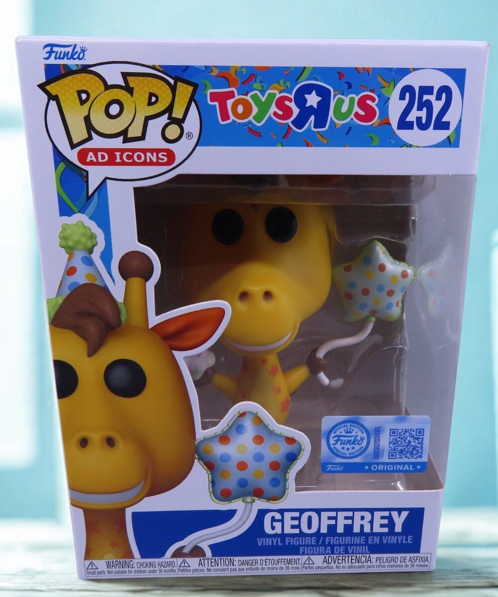 Funko Pop! Ad Icons #252 Toys R Us Geoffrey (Birthday) Toys R Us Exclusive New